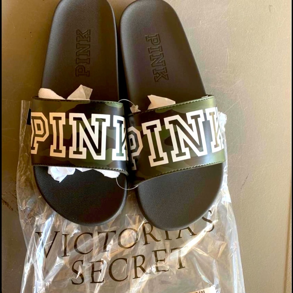 Slide sandals